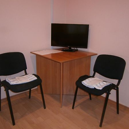 Montenegro Inn Lokbatan Bagian luar foto